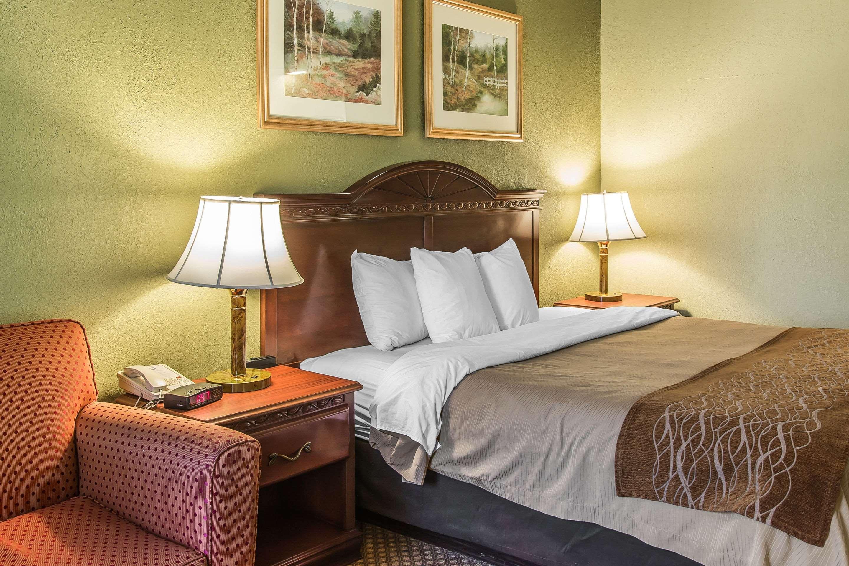 Quality Inn & Suites Ann Arbor Hwy 23 מראה חיצוני תמונה